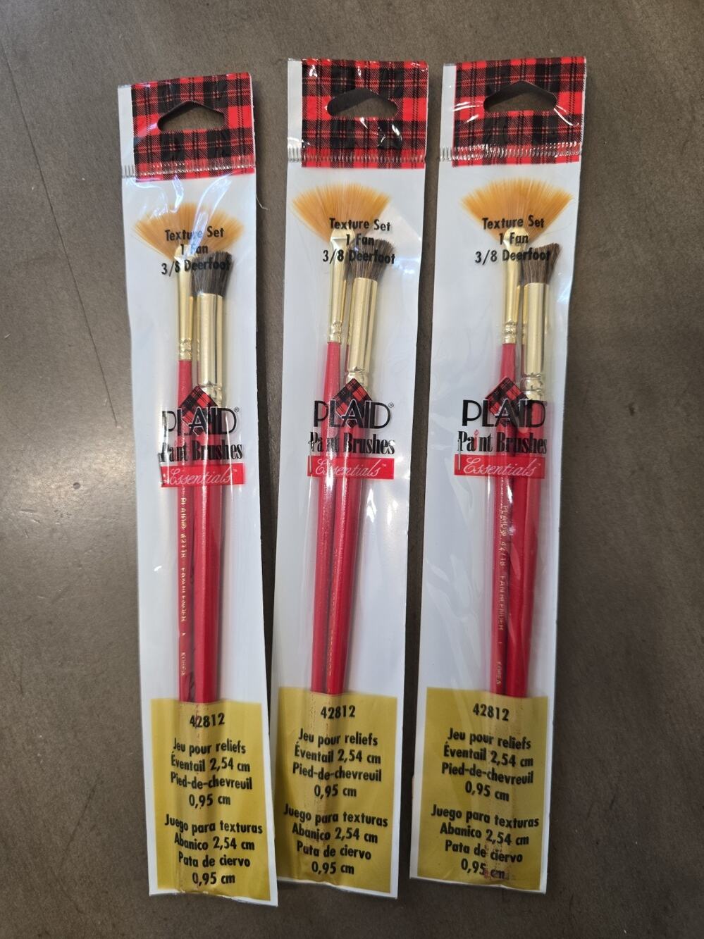 NOS 3 Packs Plaid Essentials Paint Brushes Texture Set #42812 Fan, 3/8 Deerfoot
